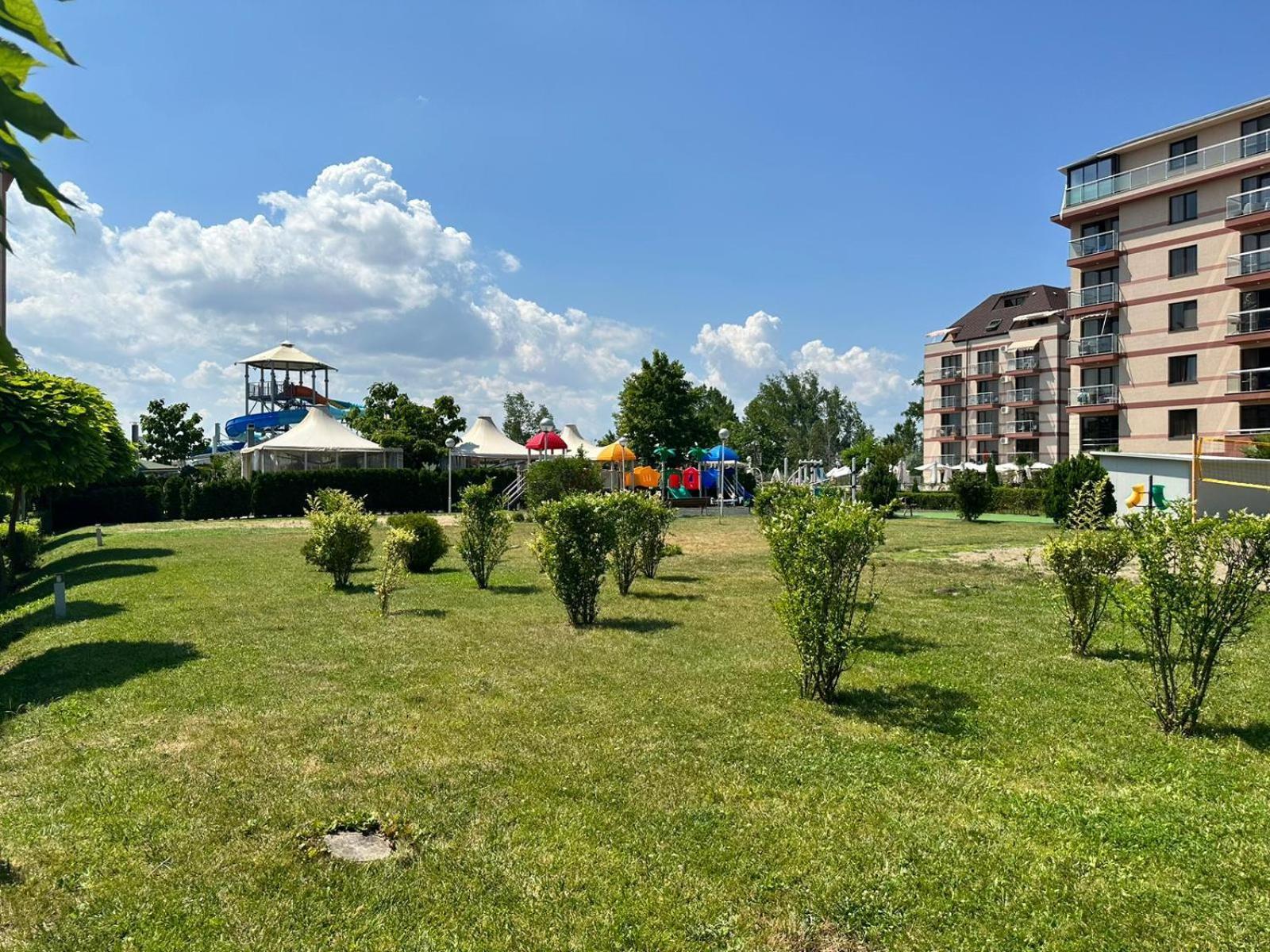 Apart Sun Travel Slantchev Briag Extérieur photo
